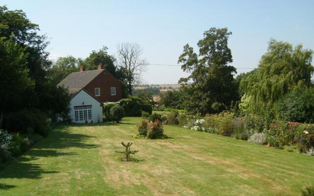 The Hall Farm B & B