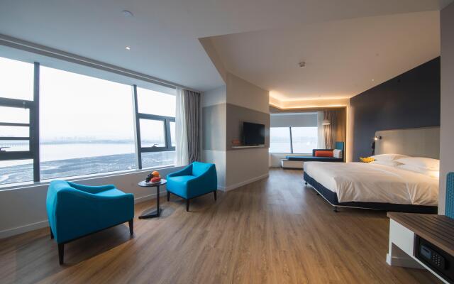 Holiday Inn Express Xiamen Airport Zone, an IHG Hotel