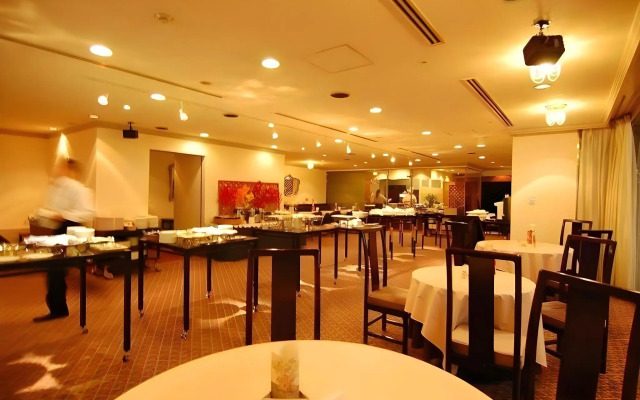 Platon Hotel Yokkaichi