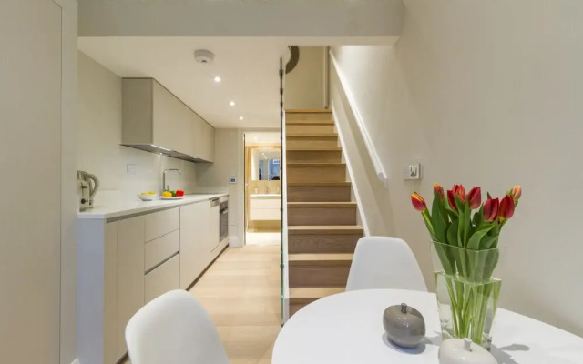 7 41 Luxurious 1 Bed Apt in Notting Hill