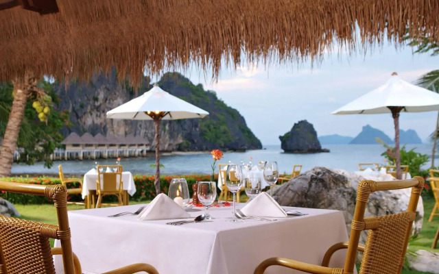 Apulit Island Resort