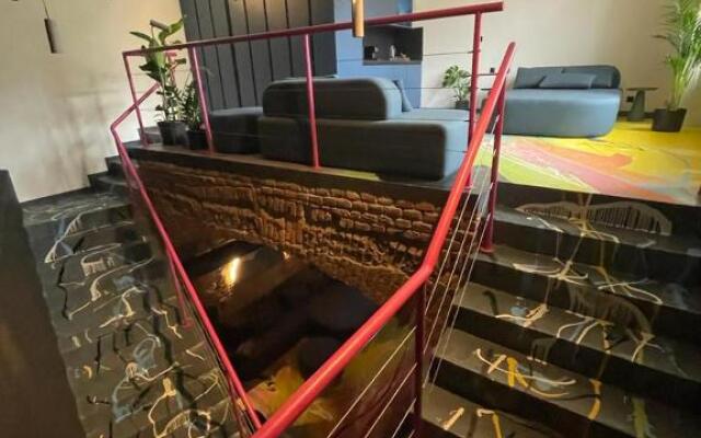 SPA SPA Opletalova