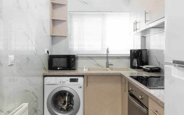 Cosy 2BR-Apartment next to Bars & Resto