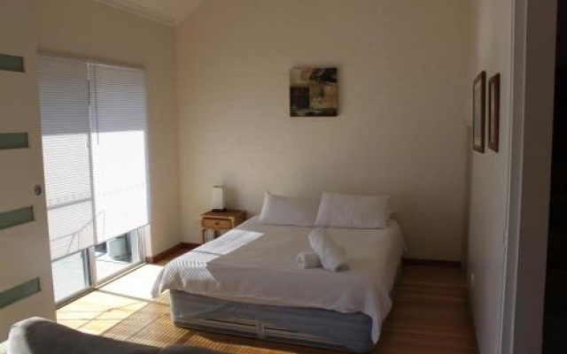 Byron Bay Accom Unit 7 34 Kendall Street, Byron Bay - Kendall Beach Apartments – Guest Rooms – Byron Bay