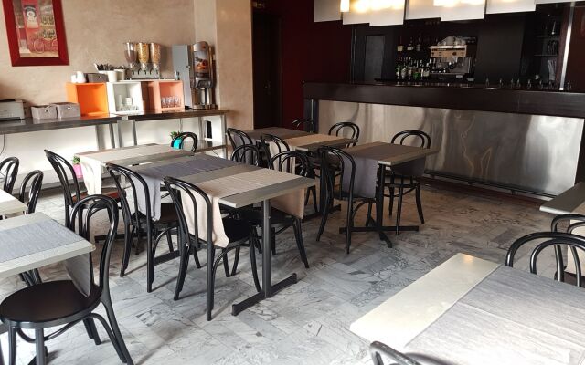 Adonis Arc Hôtel Aix