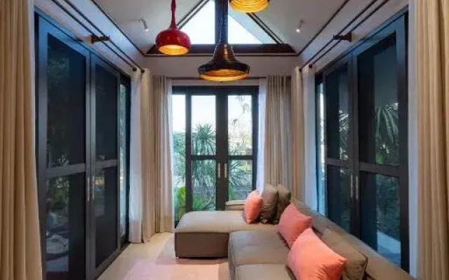 Luxury private pool villa No.8 Chiang Mai
