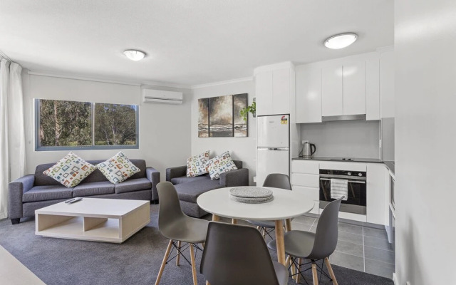 Landmark, Unit 423/61b Dowling Street