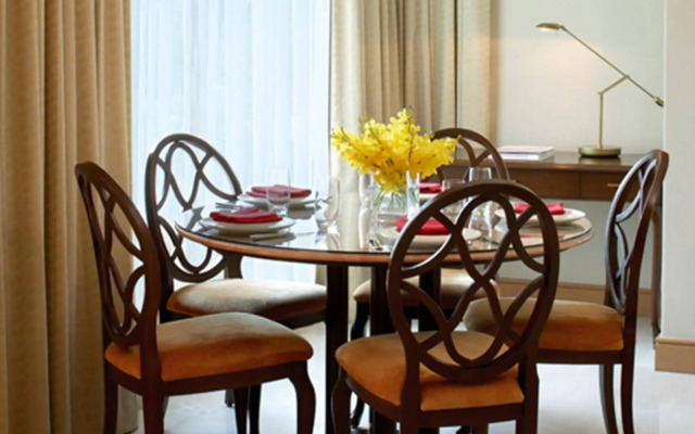 Shangri-La Apartments, Singapore