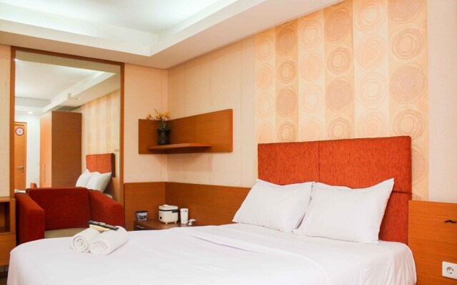 Cozy Stay Studio Apartment (No Kitchen) At Metropark Condominium Jababeka