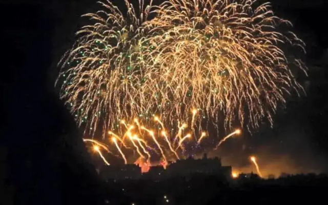 Amazing Castle View Apartment