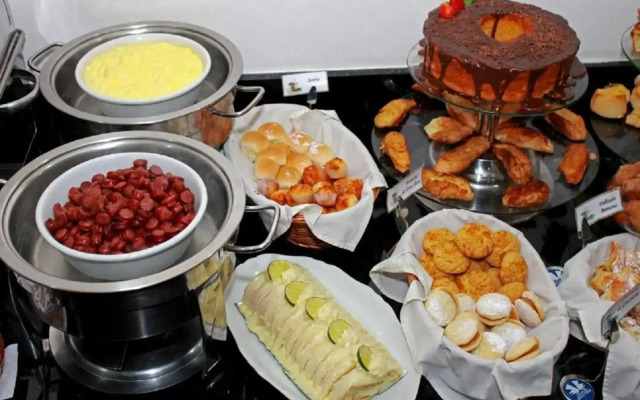 Victory Suites Hotel