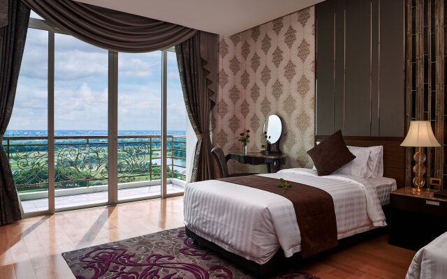 Garden City Hotel