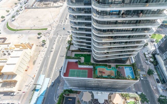 Dream Inn - Damac Mall Street