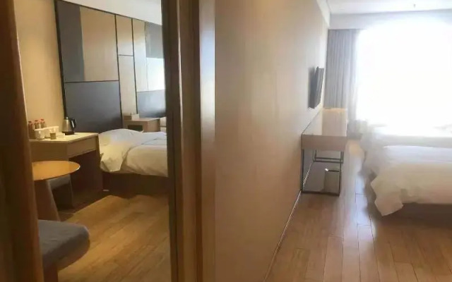 Ji Hotel (Dunhuang)