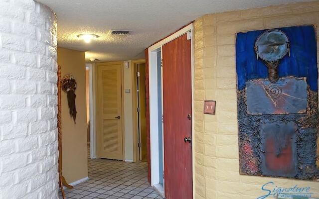 La Vida Local By Signature Vacation Rentals