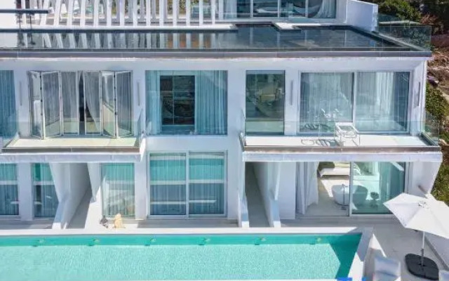 Dali Yang · Canbai Sea View Hotel (Haidong Wenbi Village Branch)