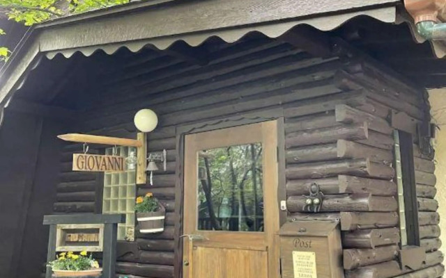 Pension Giovanni Hut