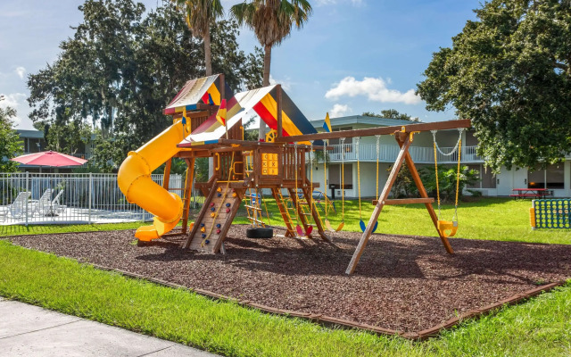 Developer Inn Maingate, a Baymont by Wyndham