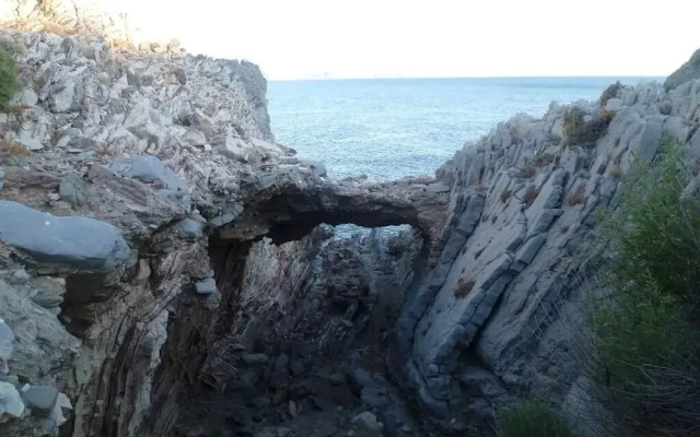 Rustic House in nature-Saktouria