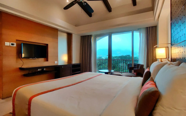 Fariyas Resort Lonavala