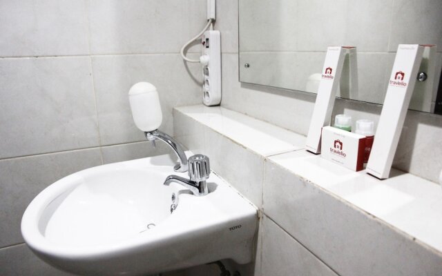 Fully Furnished Studio Apartment @ Grand Dhika City
