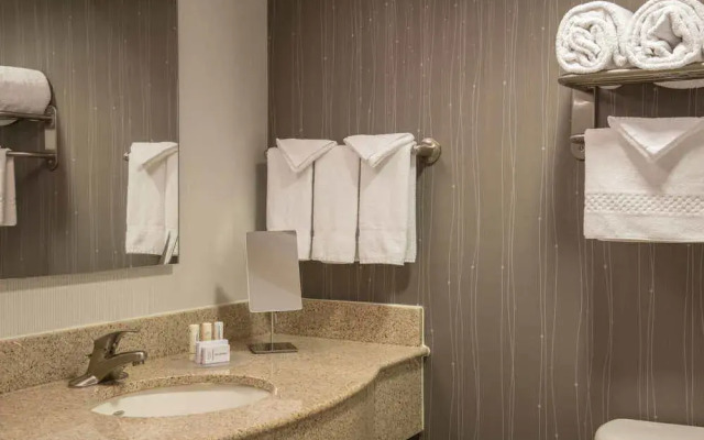 Courtyard Chapel Hill