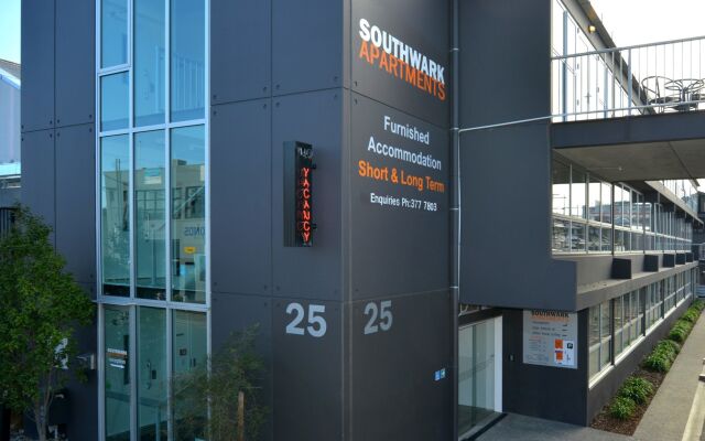 Southwark Hotel & Apartments