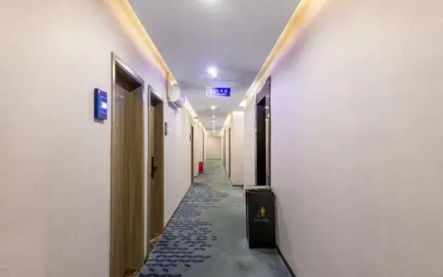 7 Days Premium Hotel (Zhuhai Gongbei Port)