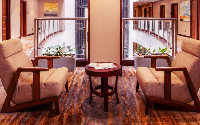 Golden Tulip Canaan Kampala