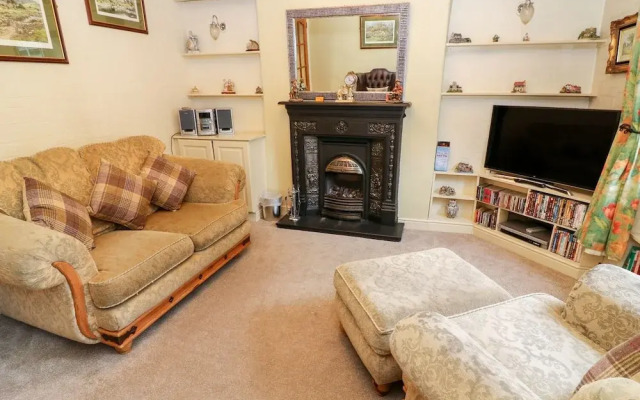 Old Codgers Cottage