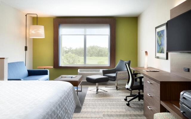 Holiday Inn Express & Suites Madisonville, an IHG Hotel