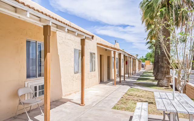 OYO Hotel Yuma AZ - I-8/US-95