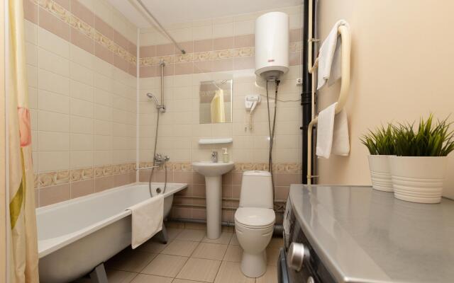 HomeHotel (HomeHotel) 49 Karl Marx Street