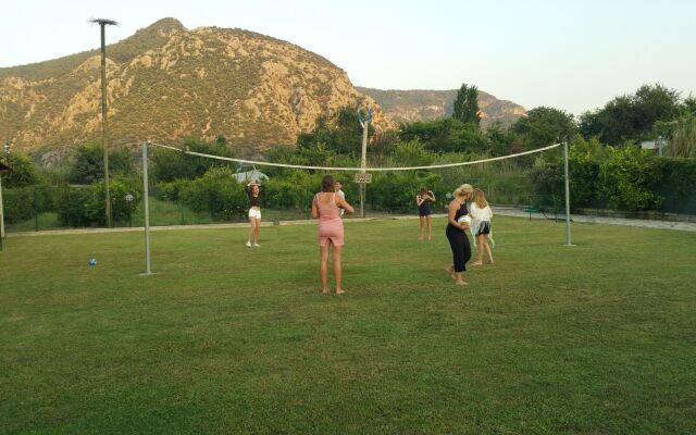 Bahaus Resort