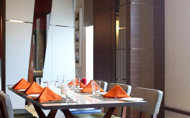 Holiday Inn Express Chennai Old Mahabalipuram Road