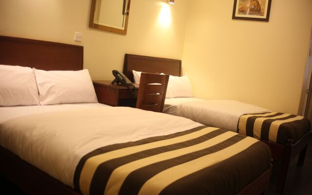 Fortune Hotel