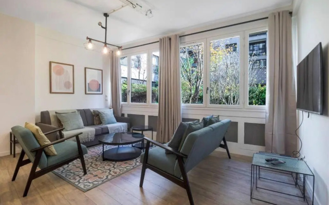 Artist & Design Loft - 8 Guests - 5 Min. From Metro