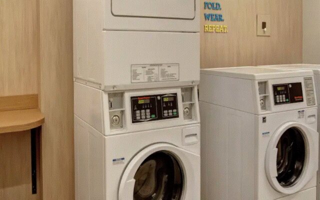 Tru by Hilton Oxford