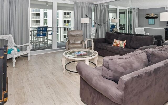 Shoreline 3042 Condo