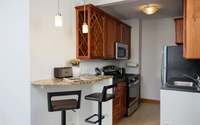 Parc - Warm CWE Apts near BJC by Zencity