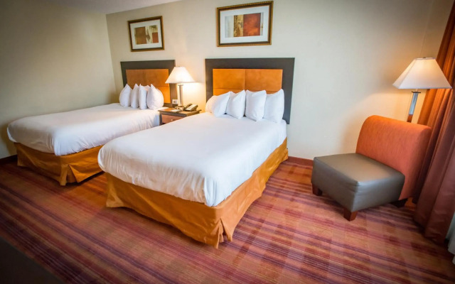 Exton Hotel & Conference Center