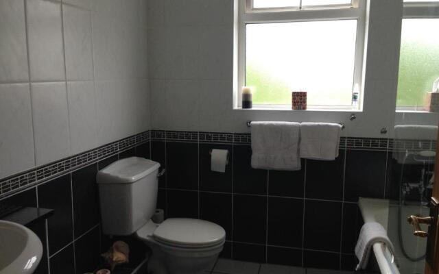 Claremont B&B