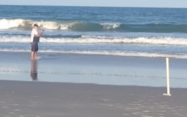 Casa Térrea 2 quadras do mar