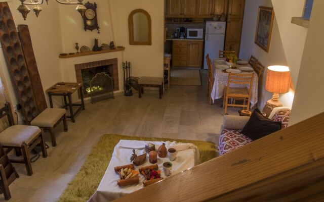 Kyveli Cottage