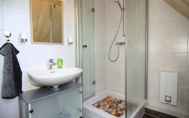 Apartment, Mallentin