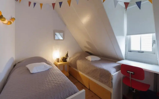 Zeeland Retreat; Sauna and Seaside Charm