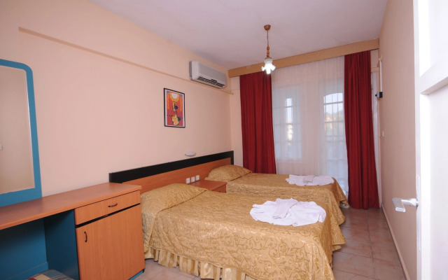 Grand Villa Sol Apart