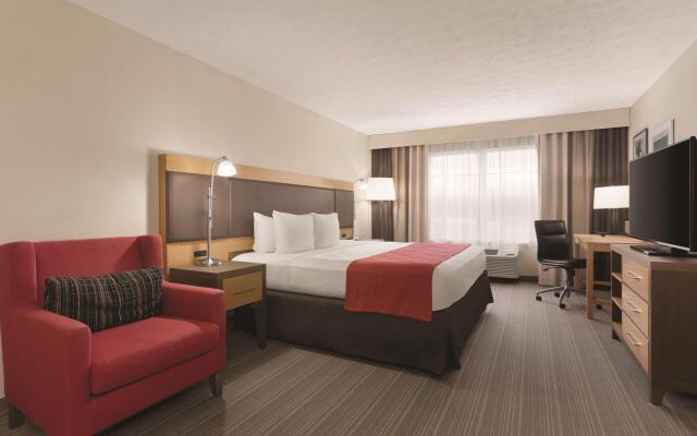 Country Inn & Suites by Radisson, Fairborn South, OH