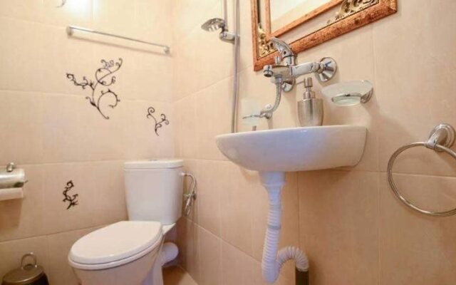 Residence Art Guest House