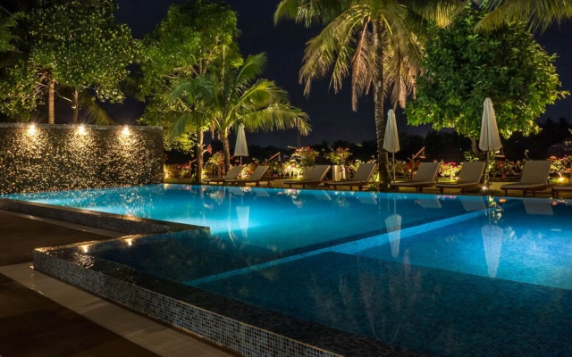 The B Resort